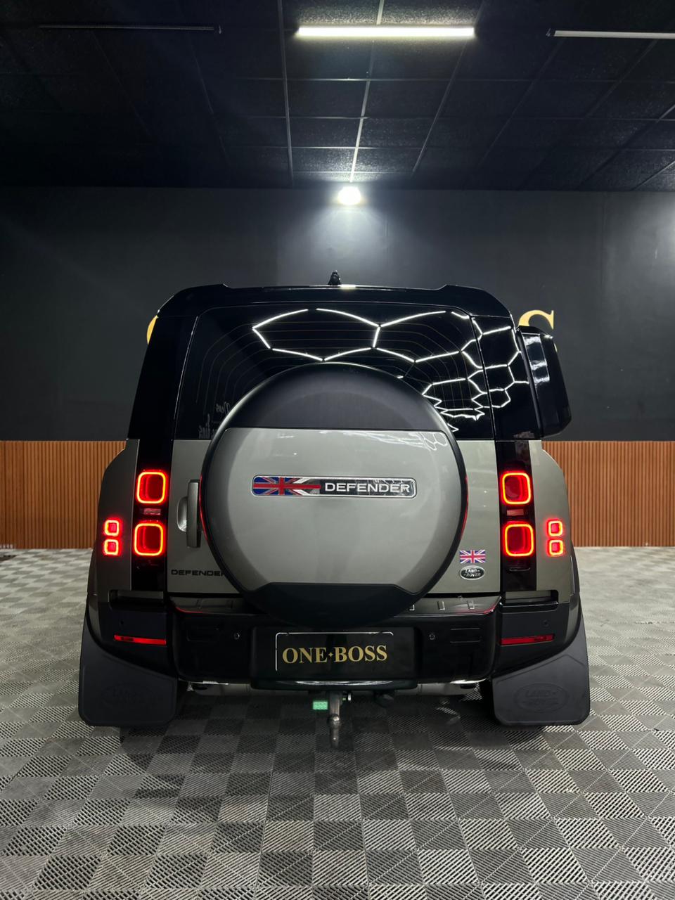 LAND ROVER DEFENDER 2.0 P300 GASOLINA 110 HSE AWD AUTOMÁTICO 2022 - Image 2