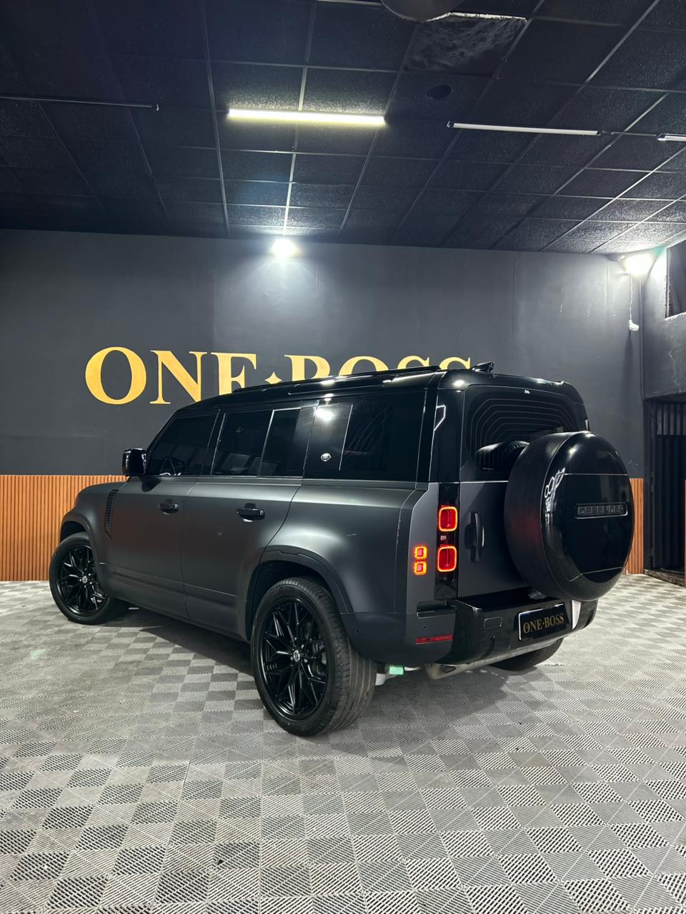 LAND ROVER DEFENDER 2.0 P300 GASOLINA 110 SE AWD AUTOMÁTICO 2022 - Image 5