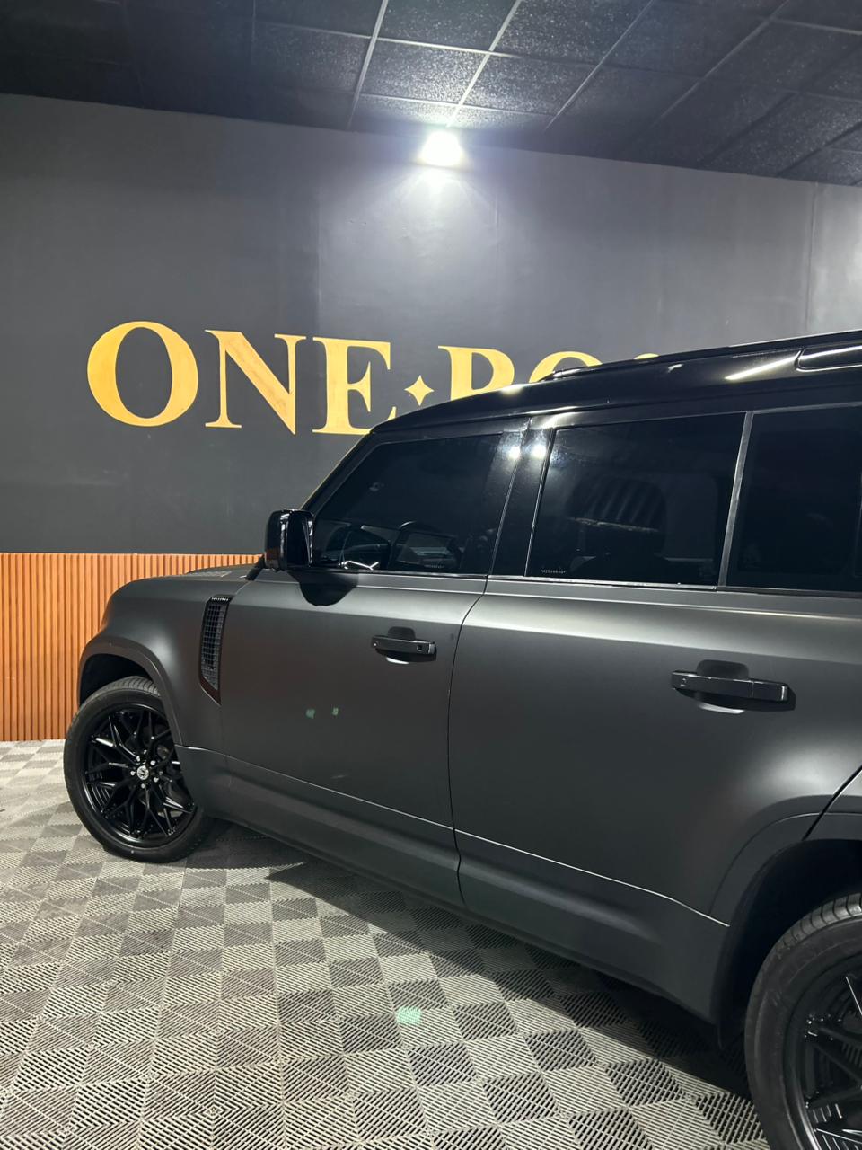 LAND ROVER DEFENDER 2.0 P300 GASOLINA 110 SE AWD AUTOMÁTICO 2022 - Image 6