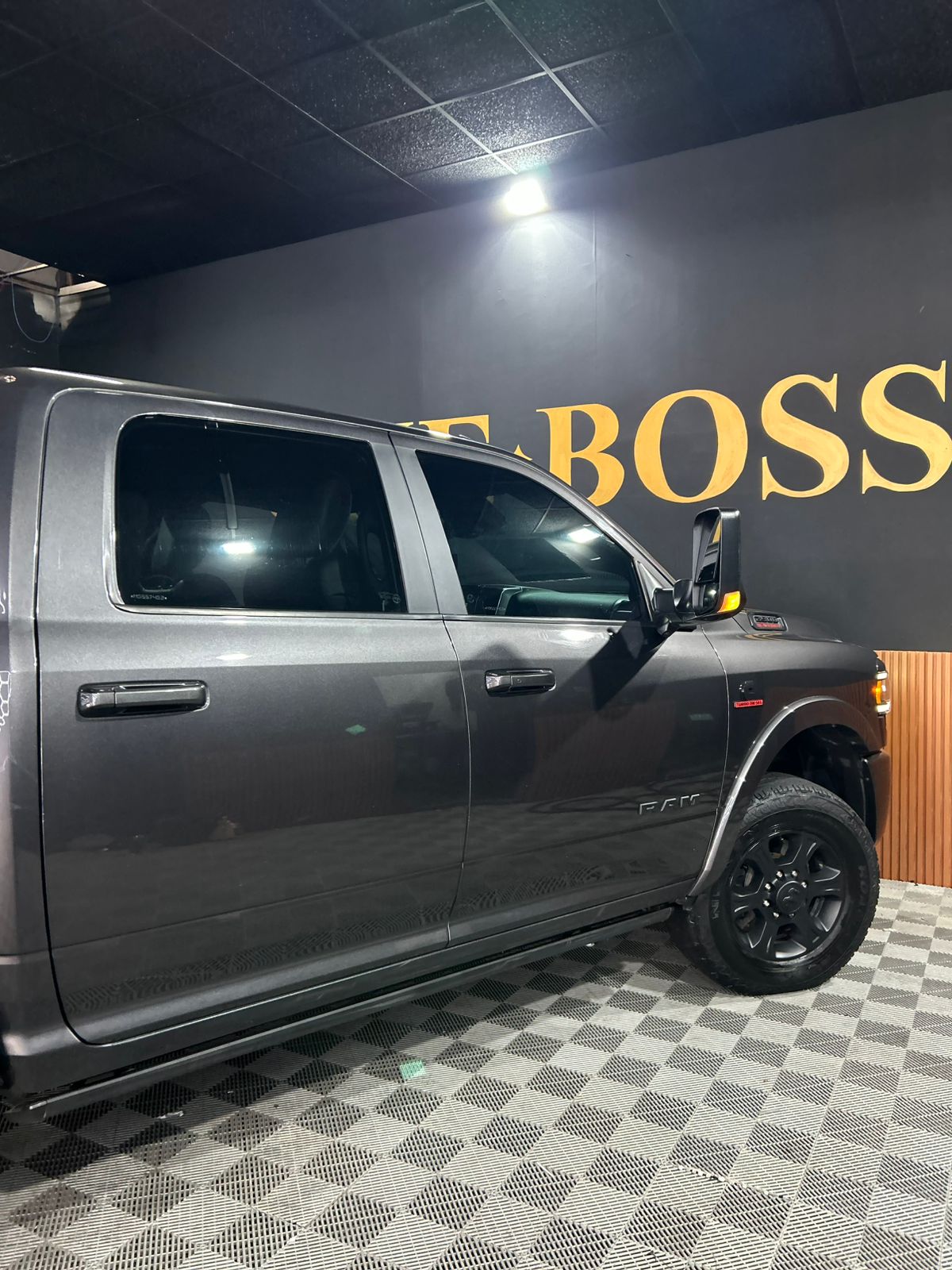 RAM 2500 6.7 I6 TURBO DIESEL NIGHT EDITION CD 4X4 AUTOMÁTICO 2021 - Image 9