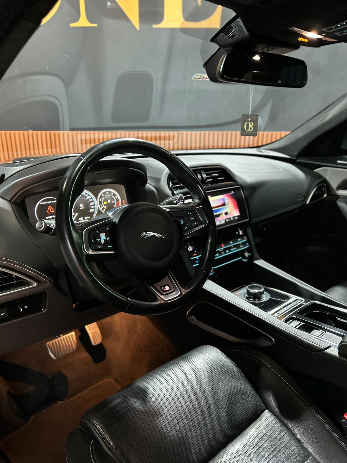 JAGUAR F-PACE 3.0 V6 SUPERCHARGED S AWD 4P AUTOMÁTICO 2018 ( LEILÃO DE FINANCIAMENTO) - Image 5