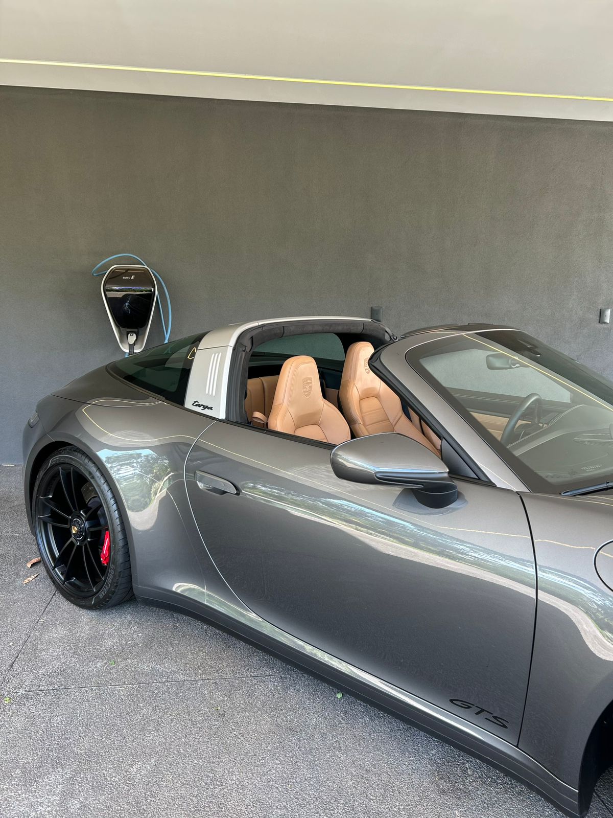 PORSCHE 911 3.0 24V H6 GASOLINA TARGA 4 GTS PDK 2024 - Image 11