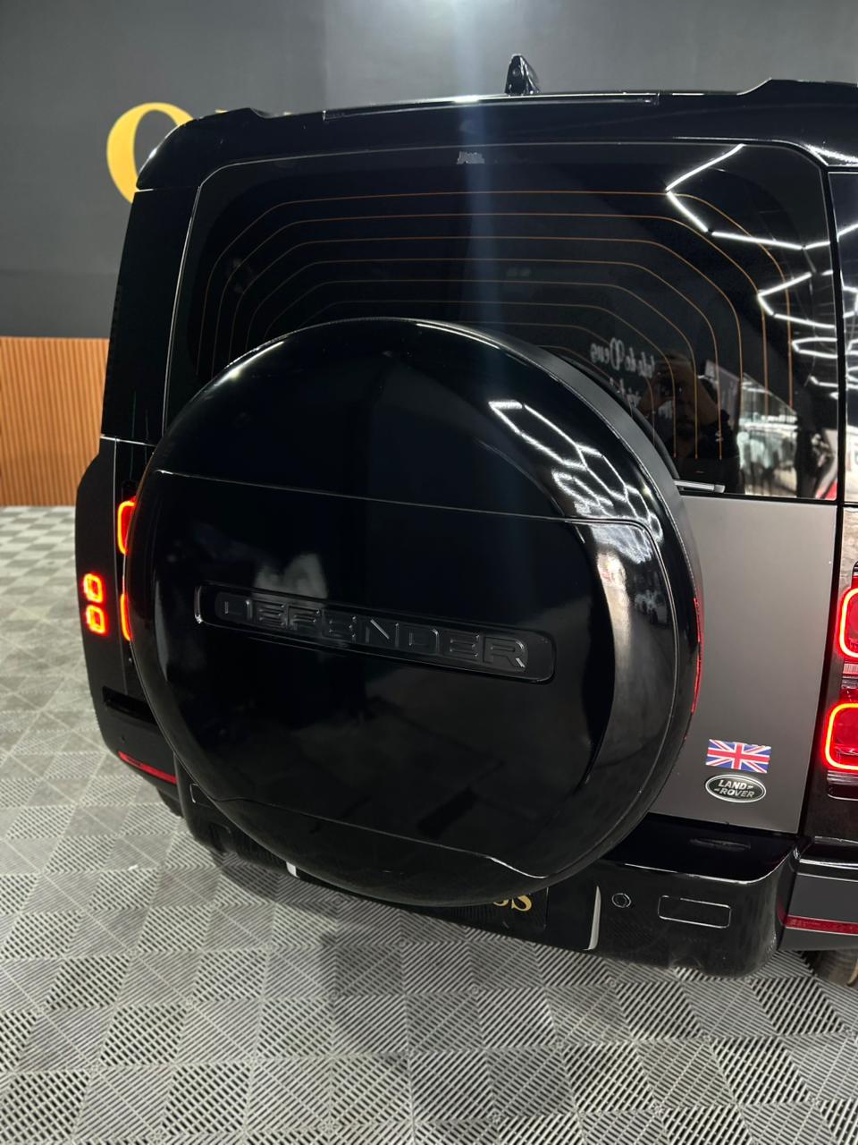 LAND ROVER DEFENDER 2.0 P300 GASOLINA 110 SE AWD AUTOMÁTICO 2022 - Image 7