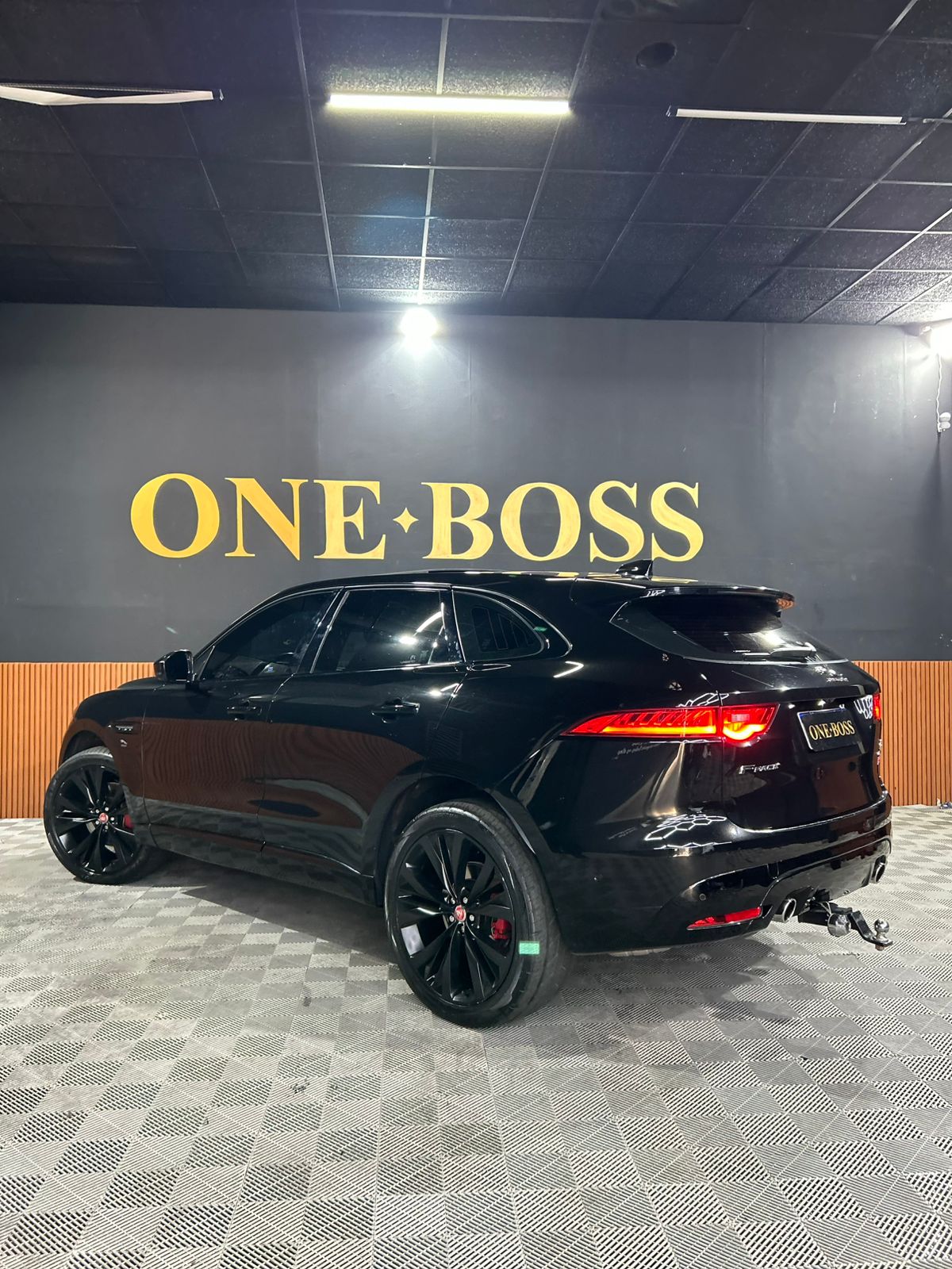 JAGUAR F-PACE 3.0 V6 SUPERCHARGED S AWD 4P AUTOMÁTICO 2018 ( LEILÃO DE FINANCIAMENTO) - Image 14