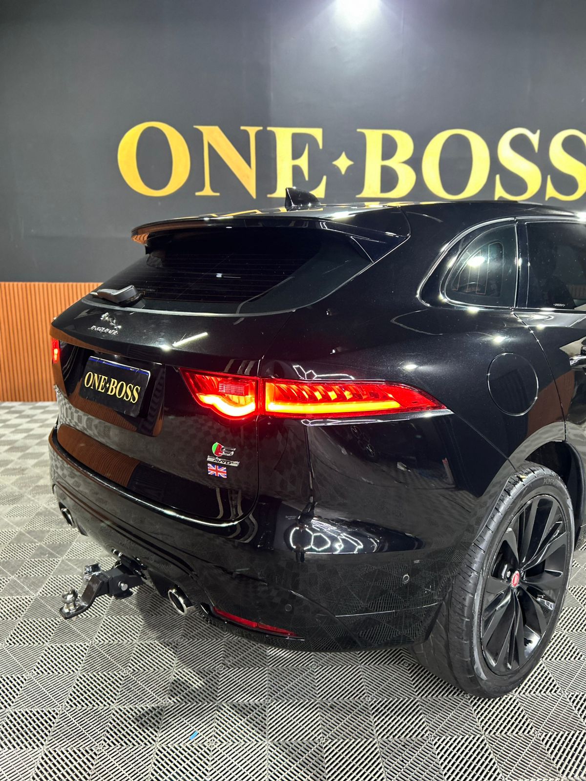 JAGUAR F-PACE 3.0 V6 SUPERCHARGED S AWD 4P AUTOMÁTICO 2018 ( LEILÃO DE FINANCIAMENTO) - Image 16