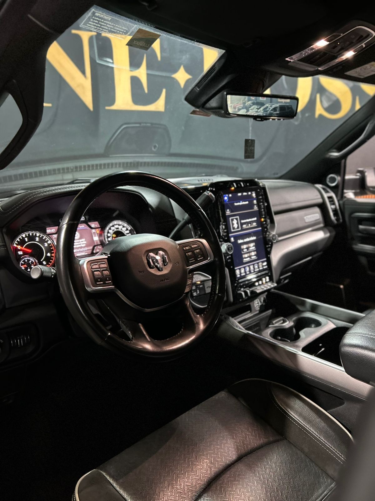 RAM 2500 6.7 I6 TURBO DIESEL NIGHT EDITION CD 4X4 AUTOMÁTICO 2021 - Image 19