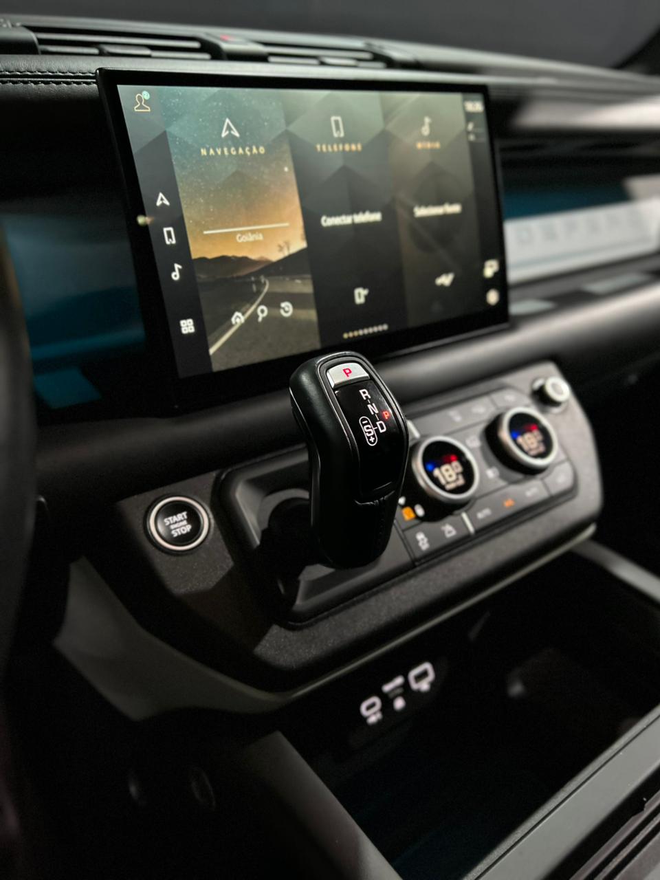 LAND ROVER DEFENDER 2.0 P300 GASOLINA 110 HSE AWD AUTOMÁTICO 2022 - Image 17