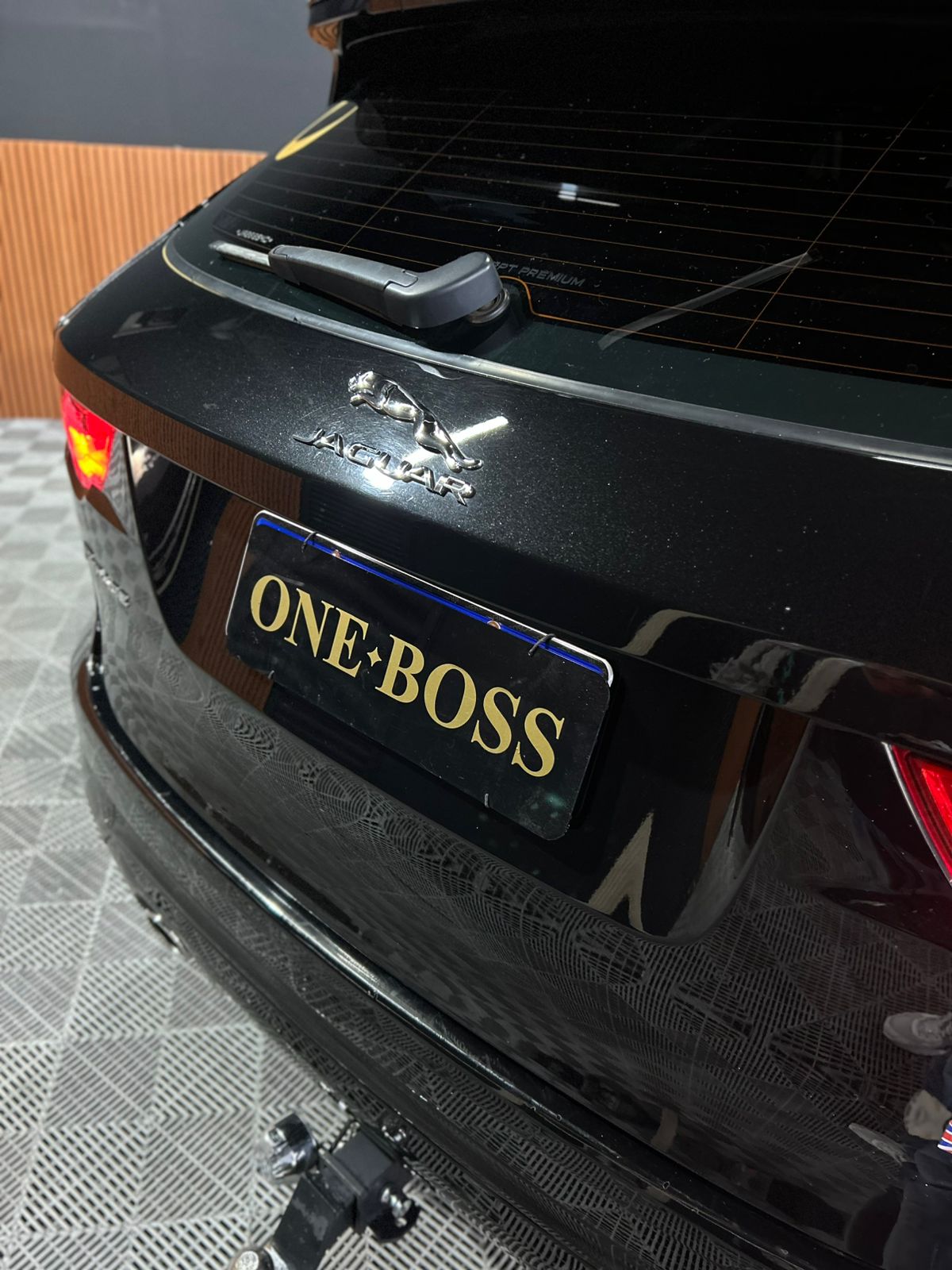 JAGUAR F-PACE 3.0 V6 SUPERCHARGED S AWD 4P AUTOMÁTICO 2018 ( LEILÃO DE FINANCIAMENTO) - Image 8