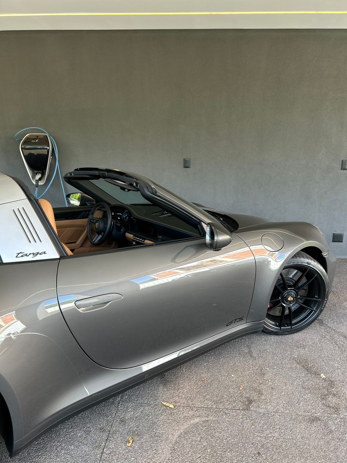 PORSCHE 911 3.0 24V H6 GASOLINA TARGA 4 GTS PDK 2024 - Image 8