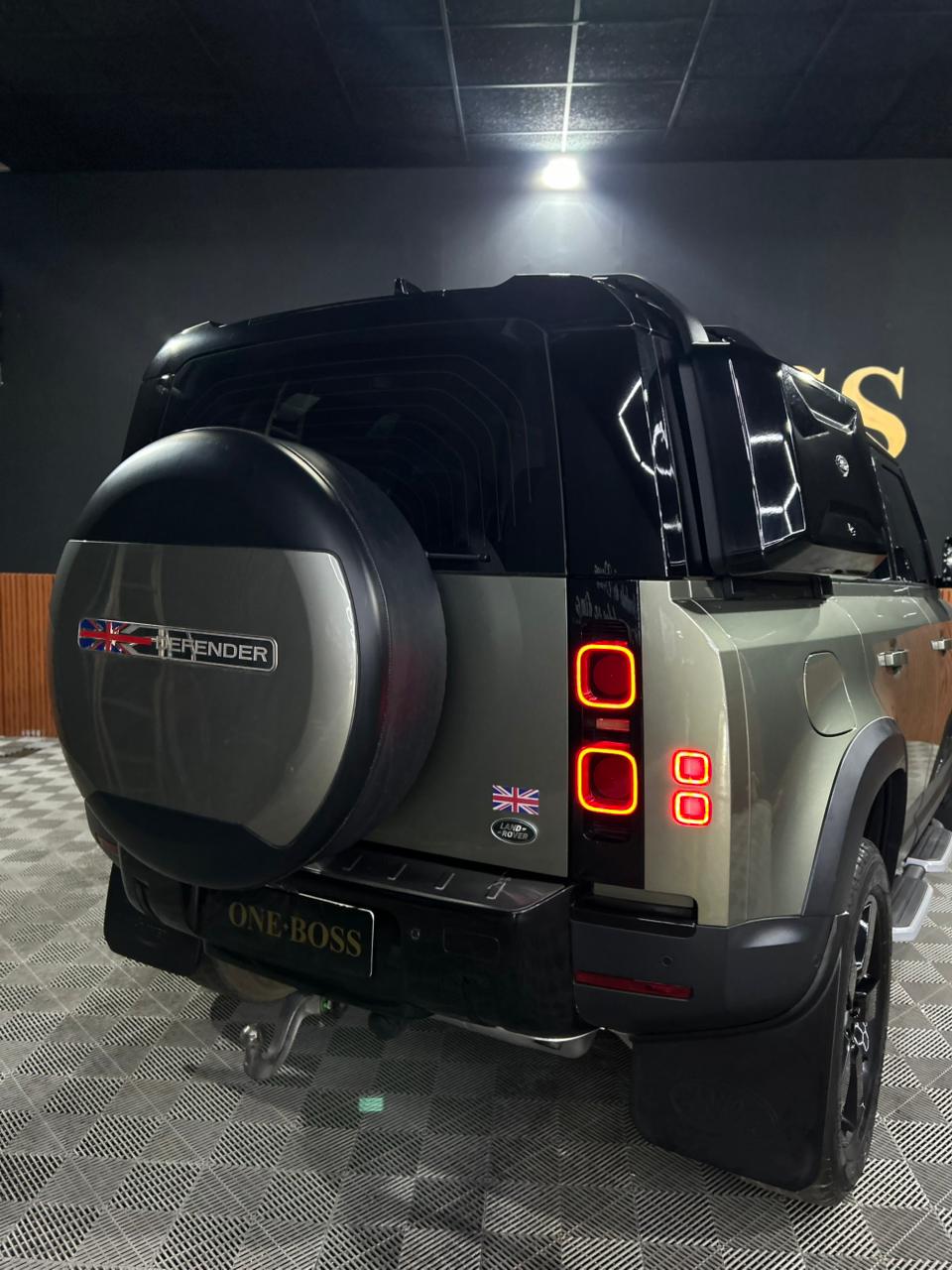 LAND ROVER DEFENDER 2.0 P300 GASOLINA 110 HSE AWD AUTOMÁTICO 2022 - Image 20