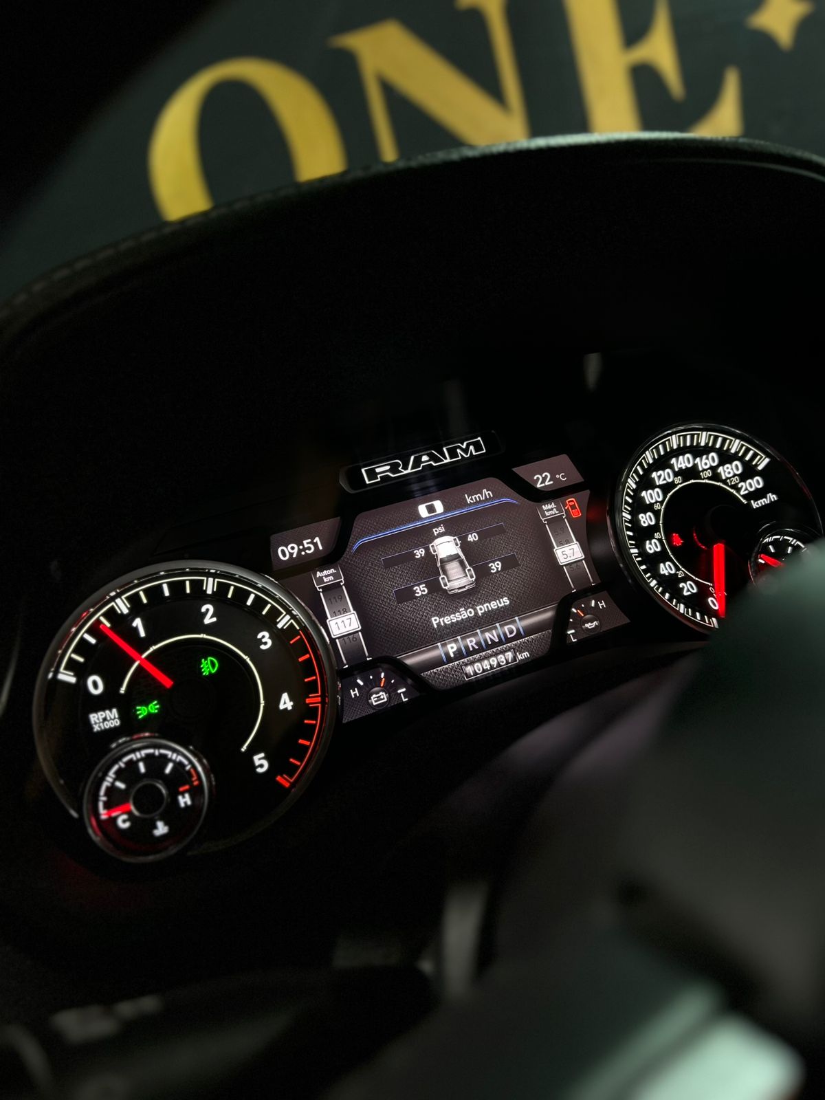 RAM 2500 6.7 I6 TURBO DIESEL NIGHT EDITION CD 4X4 AUTOMÁTICO 2021 - Image 26