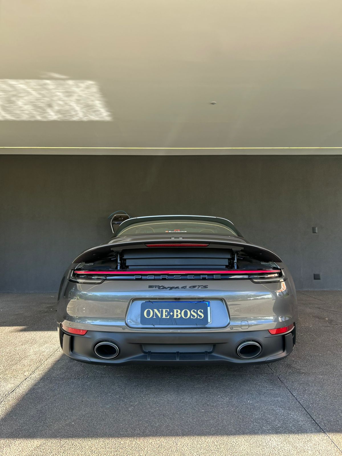 PORSCHE 911 3.0 24V H6 GASOLINA TARGA 4 GTS PDK 2024 - Image 30