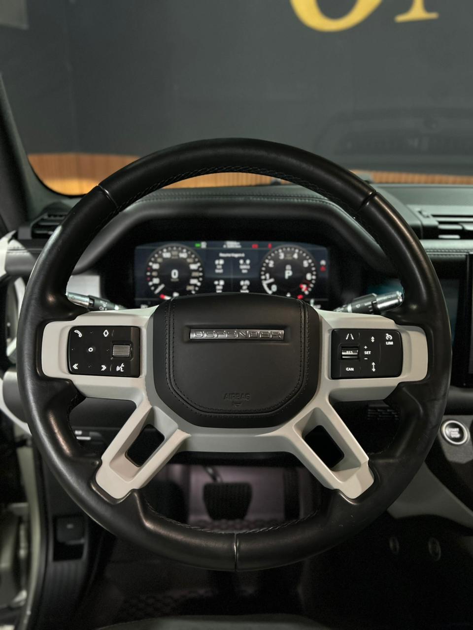 LAND ROVER DEFENDER 2.0 P300 GASOLINA 110 HSE AWD AUTOMÁTICO 2022 - Image 24