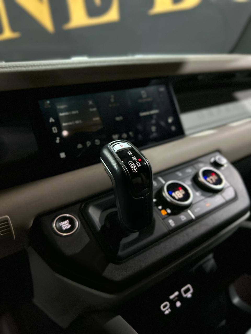 LAND ROVER DEFENDER 2.0 P300 GASOLINA 110 SE AWD AUTOMÁTICO 2022 - Image 26