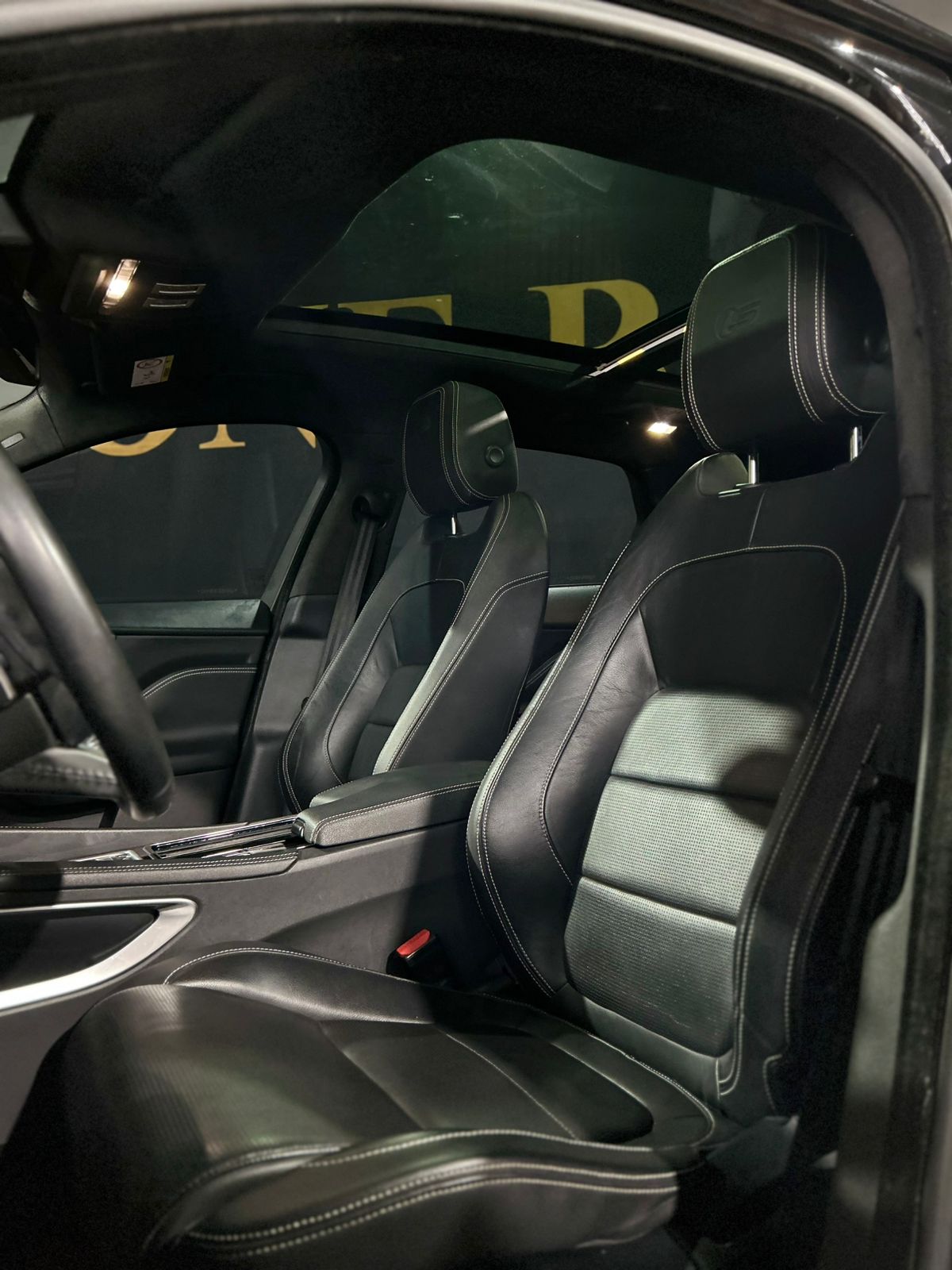 JAGUAR F-PACE 3.0 V6 SUPERCHARGED S AWD 4P AUTOMÁTICO 2018 ( LEILÃO DE FINANCIAMENTO) - Image 29