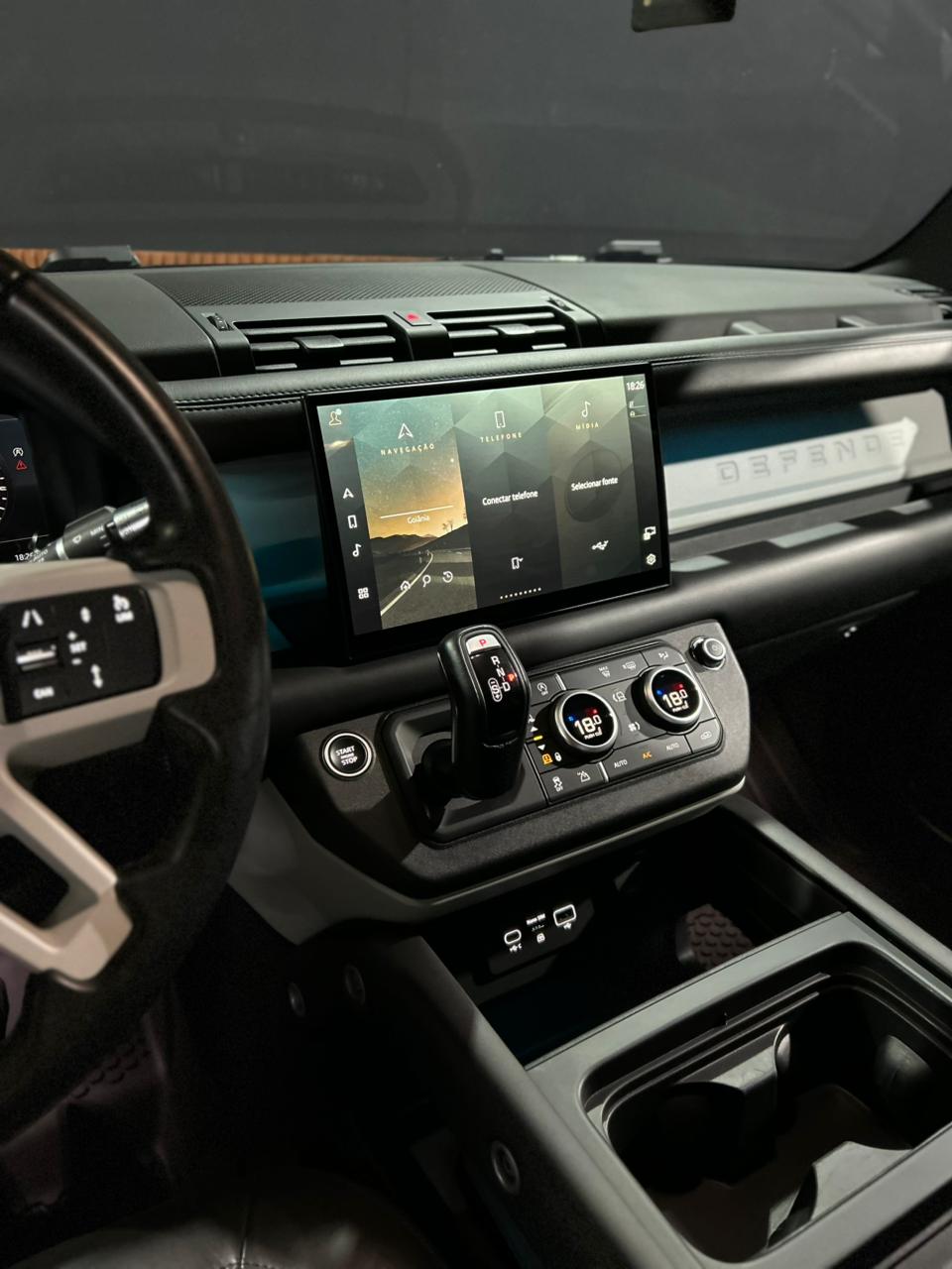 LAND ROVER DEFENDER 2.0 P300 GASOLINA 110 HSE AWD AUTOMÁTICO 2022 - Image 26