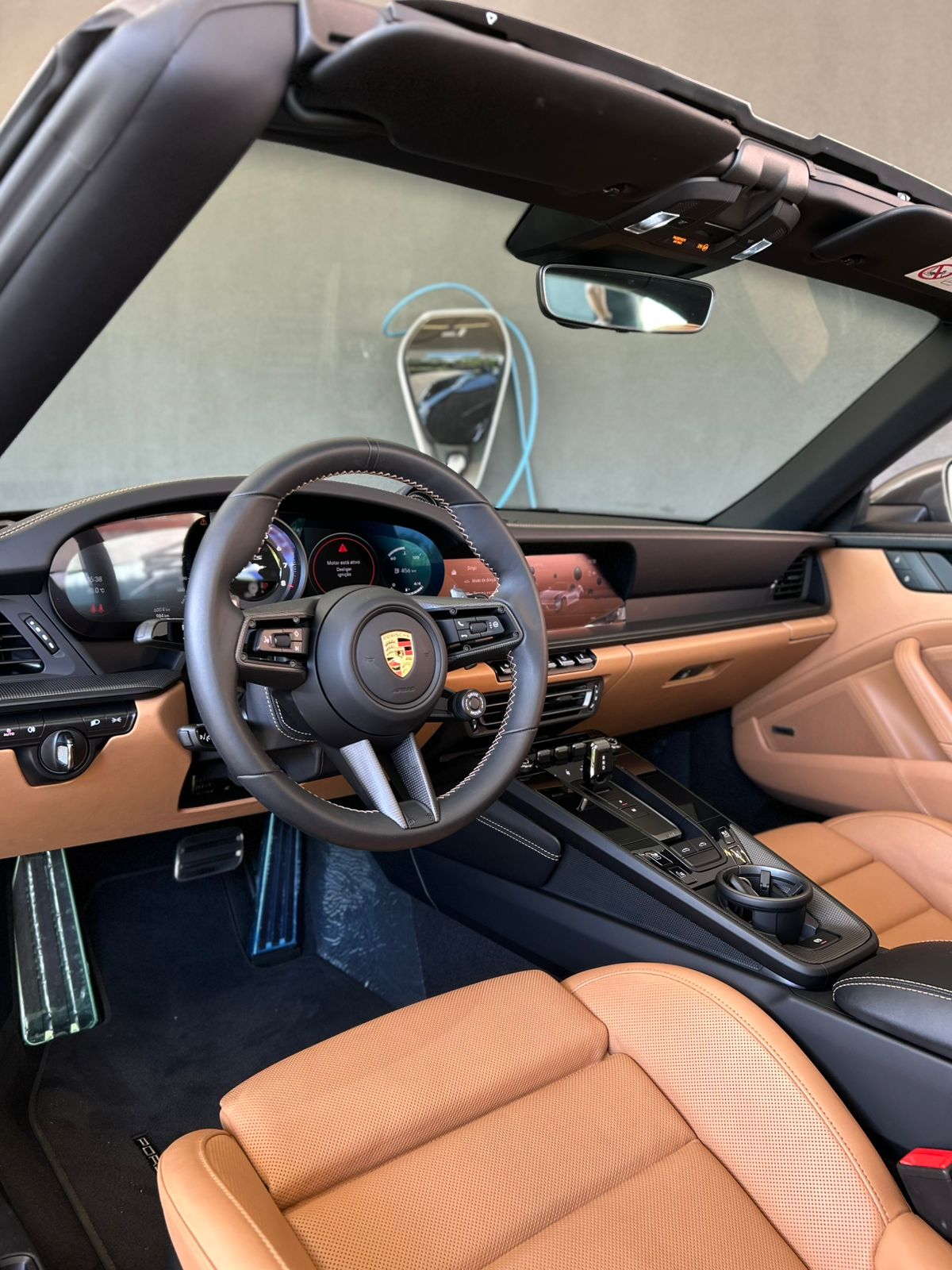 PORSCHE 911 3.0 24V H6 GASOLINA TARGA 4 GTS PDK 2024 - Image 31