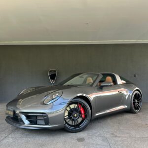PORSCHE 911 3.0 24V H6 GASOLINA TARGA 4 GTS PDK 2024