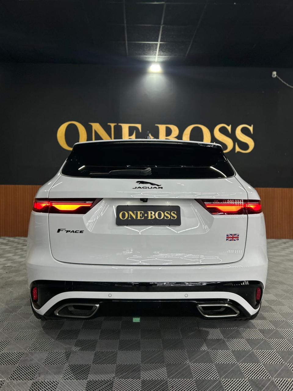 JAGUAR F-PACE 3.0 P340 MHEV R-DYNAMIC S AWD AUTOMÁTICO 2021 - Imagem 16