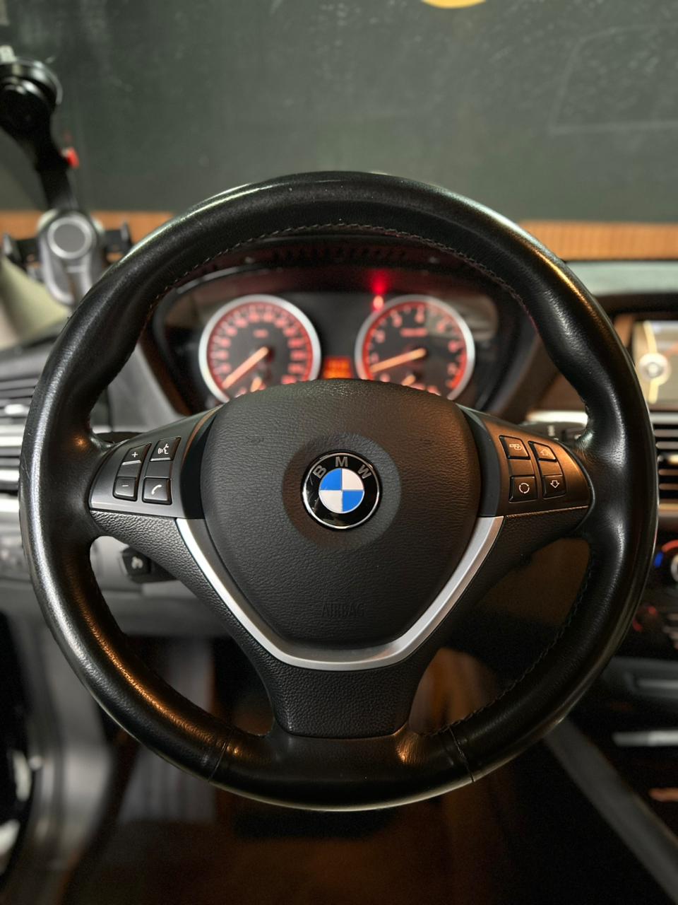 BMW X5 3.0 I6 TURBO GASOLINA XDRIVE35I AUTOMÁTICO 2013 - Imagem 11