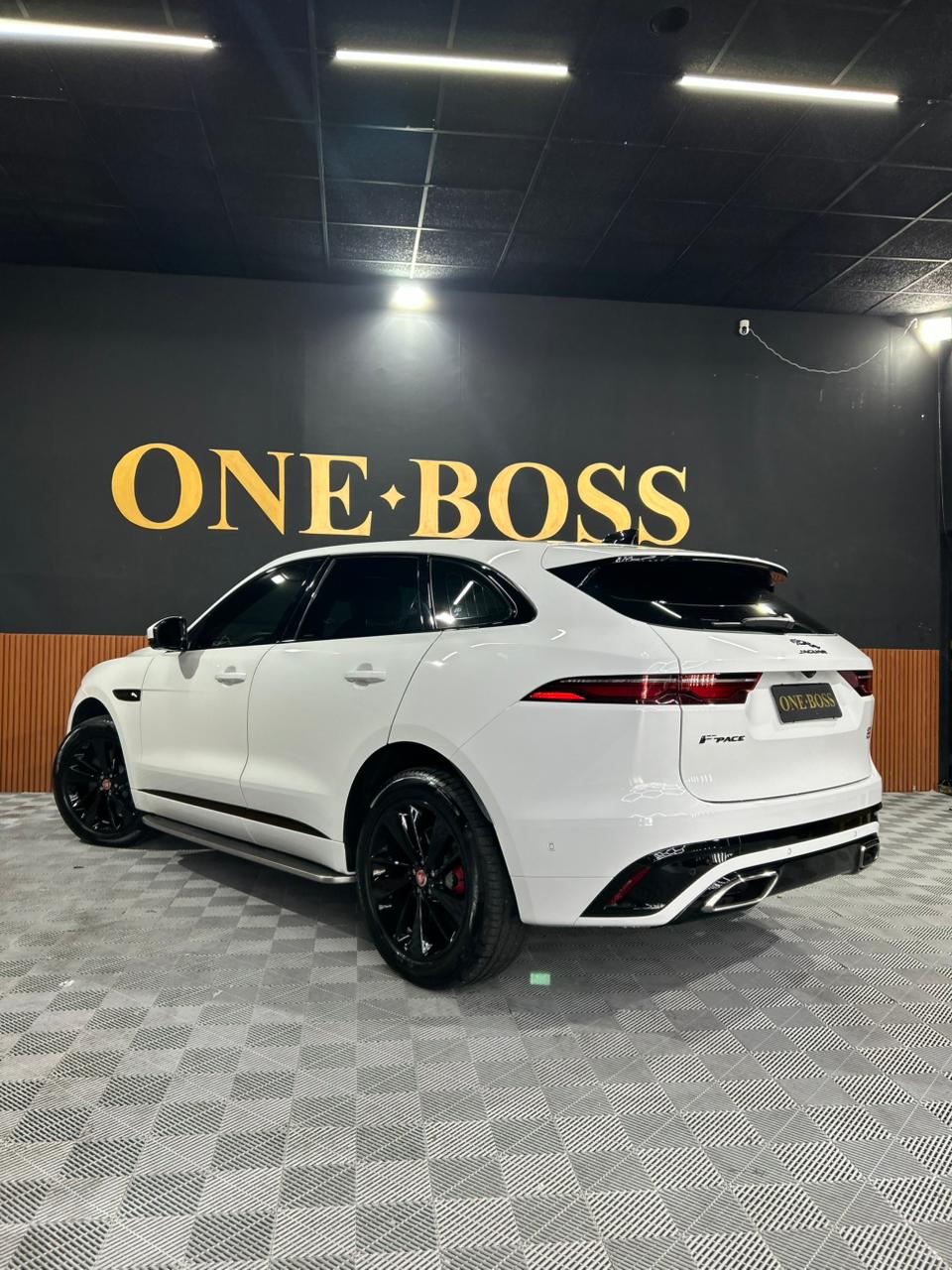 JAGUAR F-PACE 3.0 P340 MHEV R-DYNAMIC S AWD AUTOMÁTICO 2021 - Imagem 12