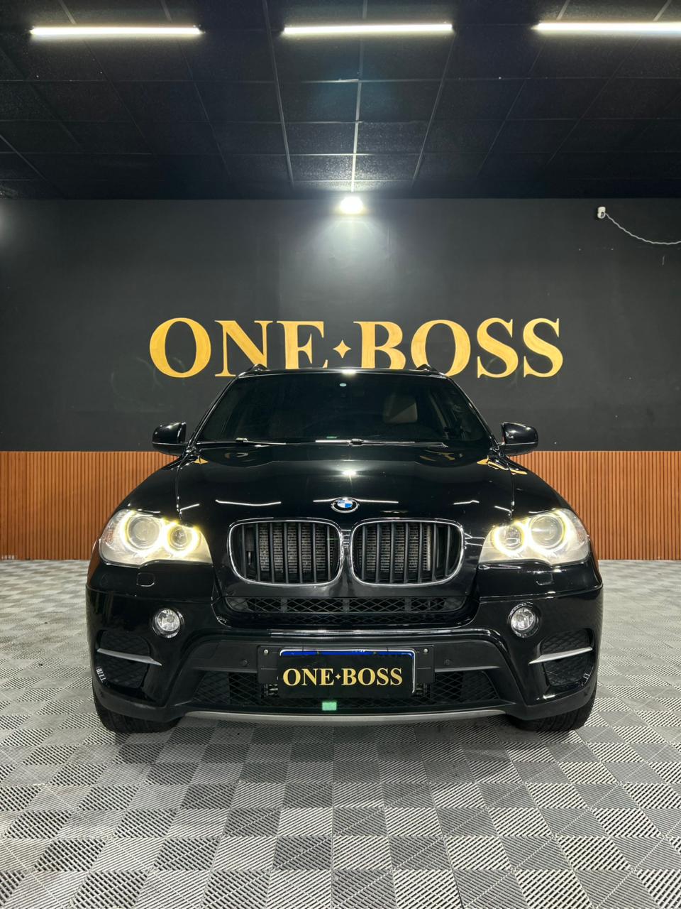 BMW X5 3.0 I6 TURBO GASOLINA XDRIVE35I AUTOMÁTICO 2013 - Imagem 2