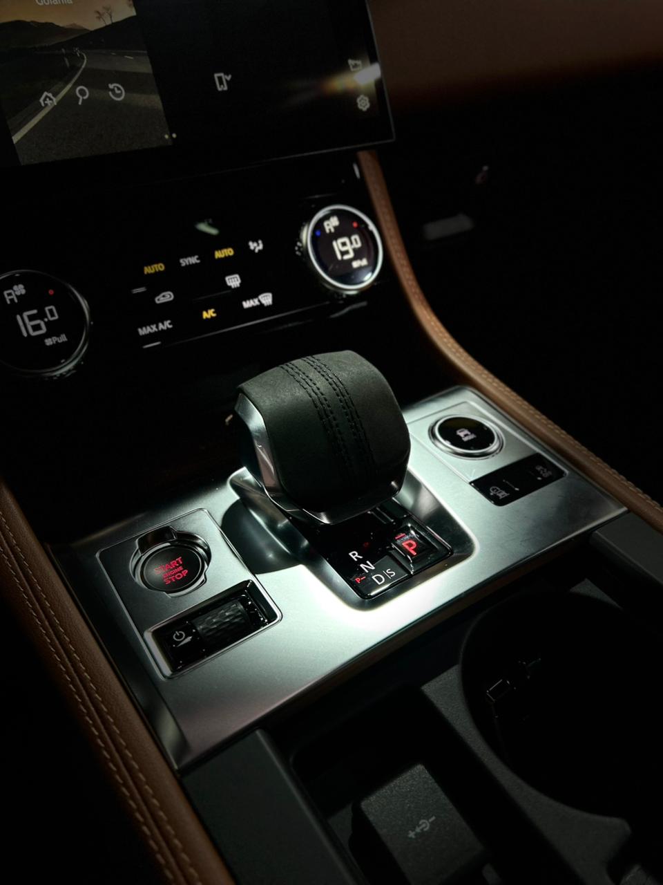 JAGUAR F-PACE 3.0 P340 MHEV R-DYNAMIC S AWD AUTOMÁTICO 2021 - Imagem 19