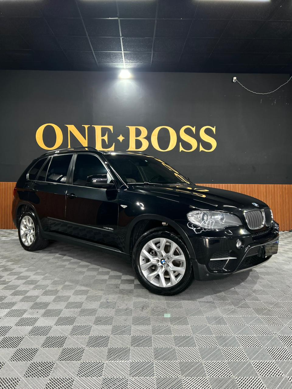 BMW X5 3.0 I6 TURBO GASOLINA XDRIVE35I AUTOMÁTICO 2013 - Imagem 23