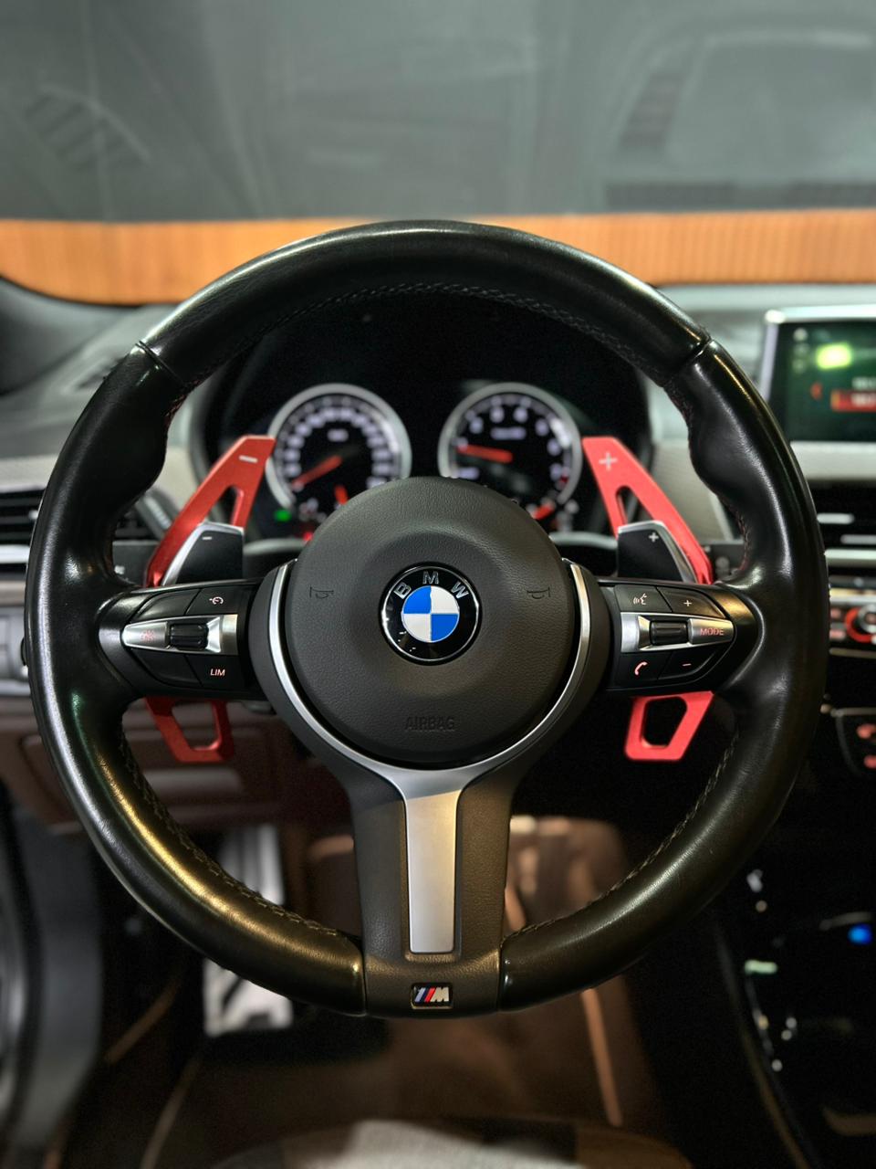 BMW X2 2.0 16V TURBO ACTIVEFLEX SDRIVE20I M SPORT X STEPTRONIC 2019 - Imagem 23