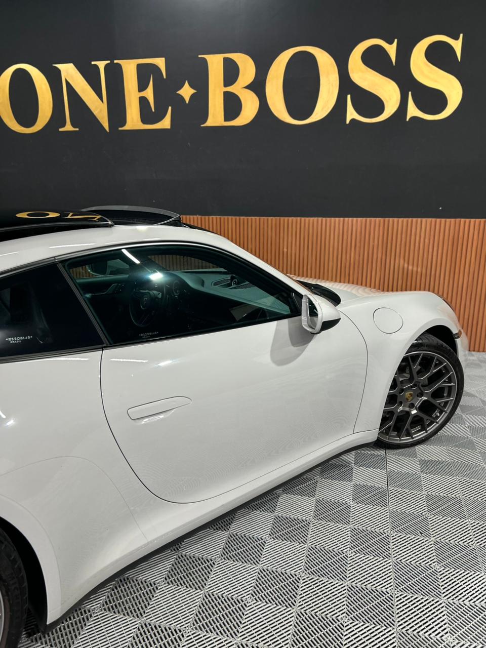 PORSCHE 911 3.0 24V H6 GASOLINA CARRERA PDK 2024 - Imagem 4