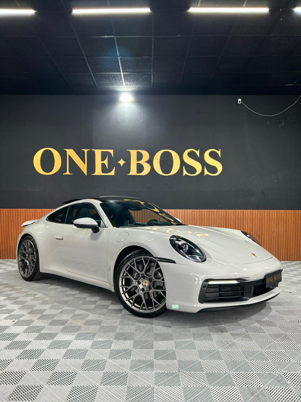 PORSCHE 911 3.0 24V H6 GASOLINA CARRERA PDK 2024 - Imagem 19