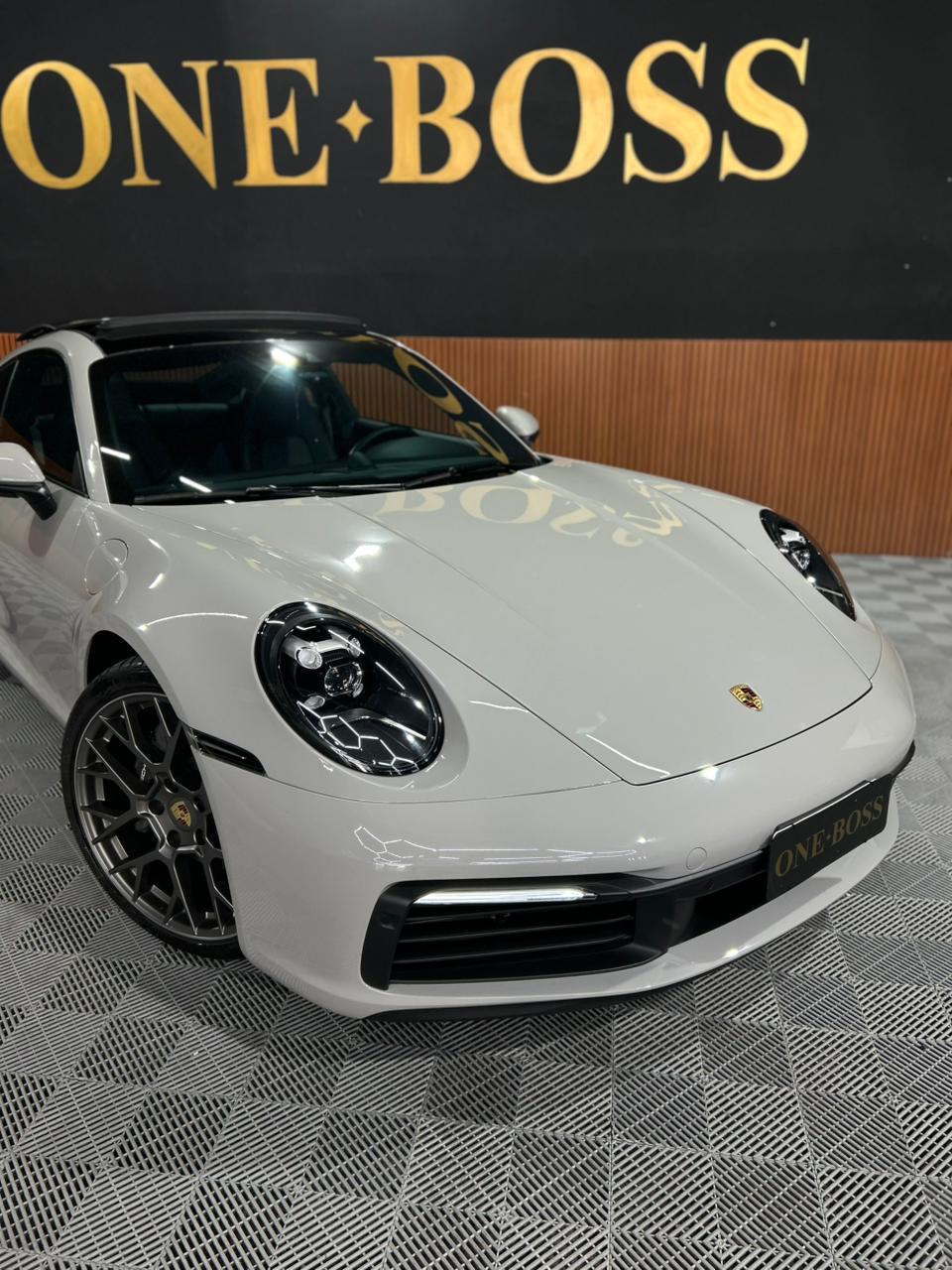 PORSCHE 911 3.0 24V H6 GASOLINA CARRERA PDK 2024 - Imagem 27