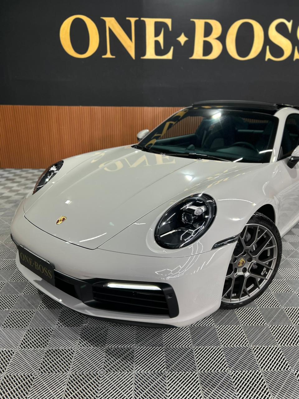 PORSCHE 911 3.0 24V H6 GASOLINA CARRERA PDK 2024 - Imagem 29