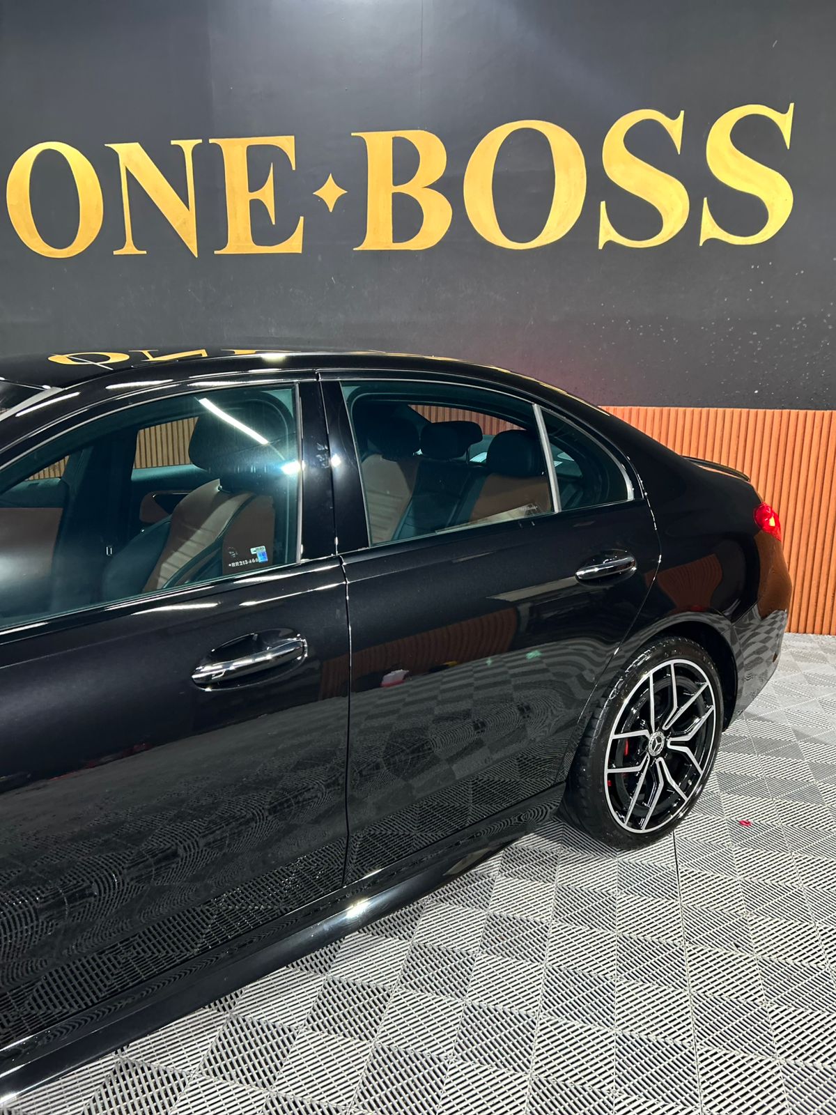 MERCEDES-BENZ C 300 2.0 EQ BOOST HÍBRIDO AMG LINE 9G-TRONIC 2024 - Imagem 24