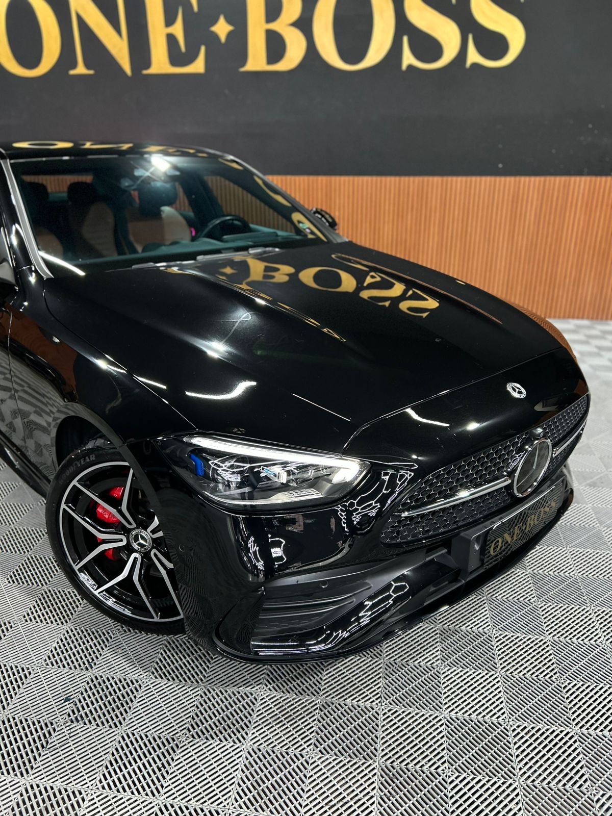 MERCEDES-BENZ C 300 2.0 EQ BOOST HÍBRIDO AMG LINE 9G-TRONIC 2024 - Imagem 21