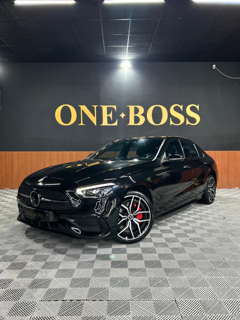 MERCEDES-BENZ C 300 2.0 EQ BOOST HÍBRIDO AMG LINE 9G-TRONIC 2024
