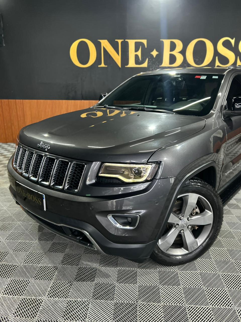 JEEP GRAND CHEROKEE 3.0 LIMITED 4X4 V6 24V TURBO DIESEL 4P AUTOMÁTICO 2015 - Imagem 27