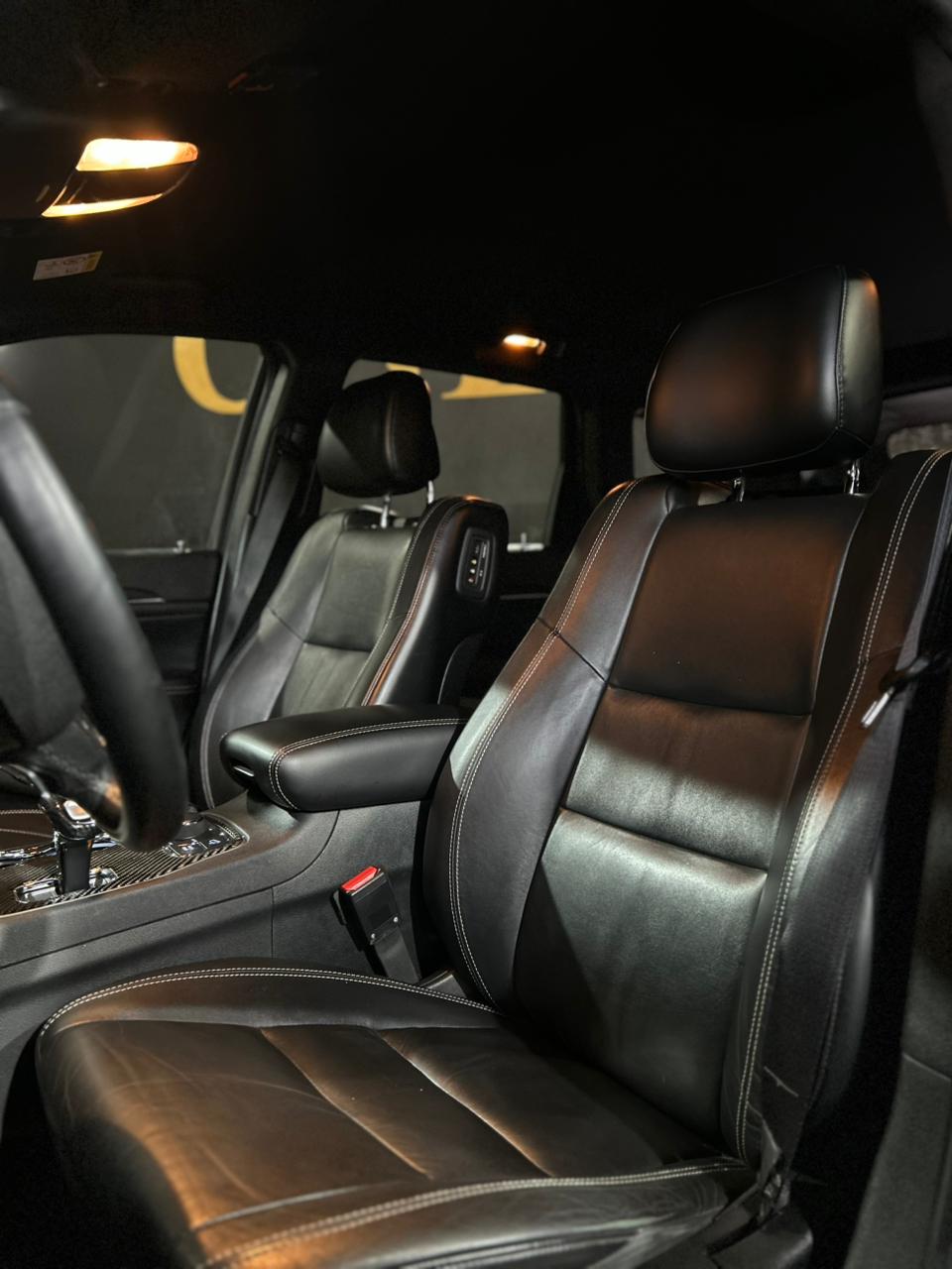 JEEP GRAND CHEROKEE 3.0 LIMITED 4X4 V6 24V TURBO DIESEL 4P AUTOMÁTICO 2015 - Imagem 23