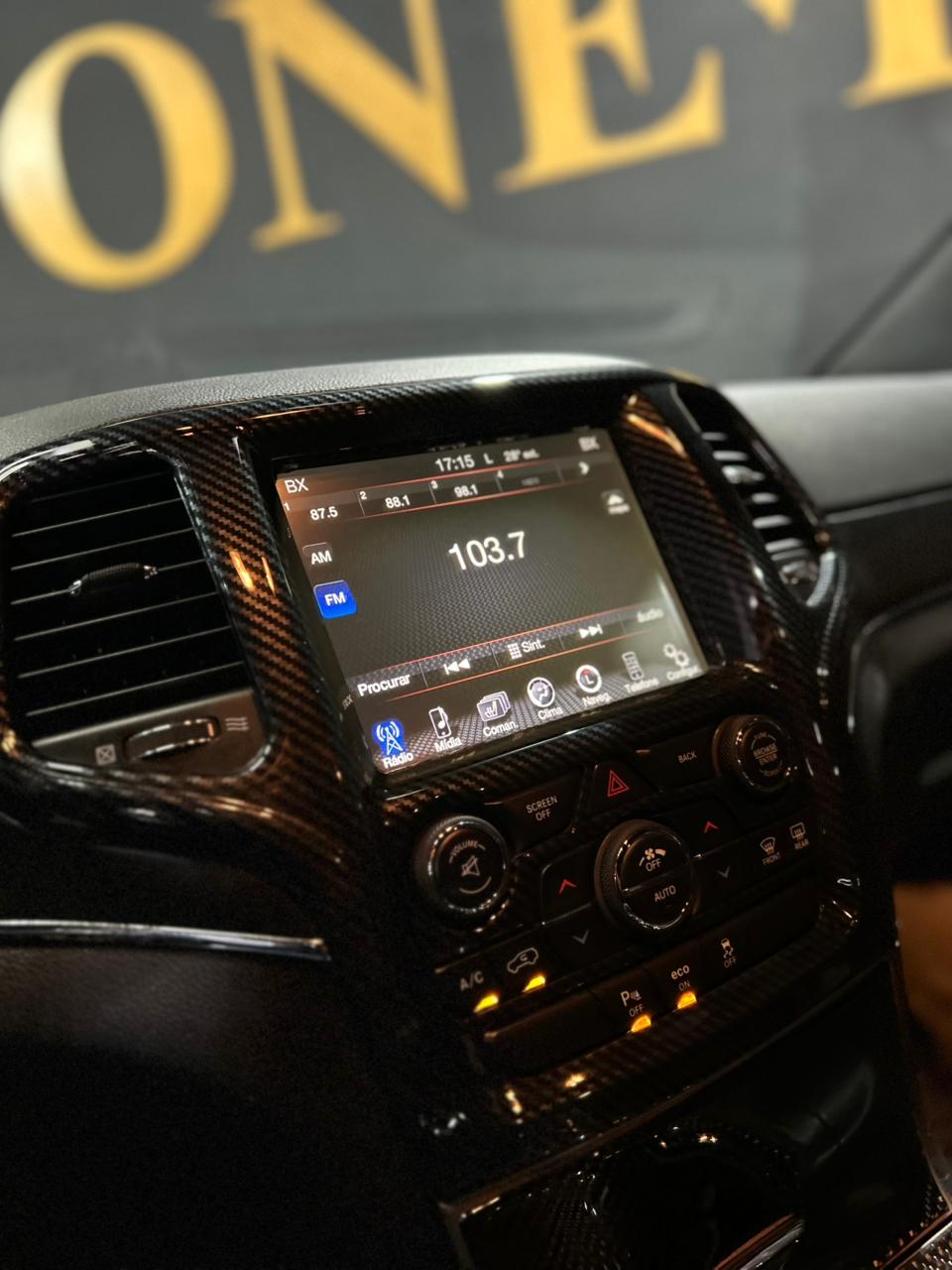 JEEP GRAND CHEROKEE 3.0 LIMITED 4X4 V6 24V TURBO DIESEL 4P AUTOMÁTICO 2015 - Imagem 14