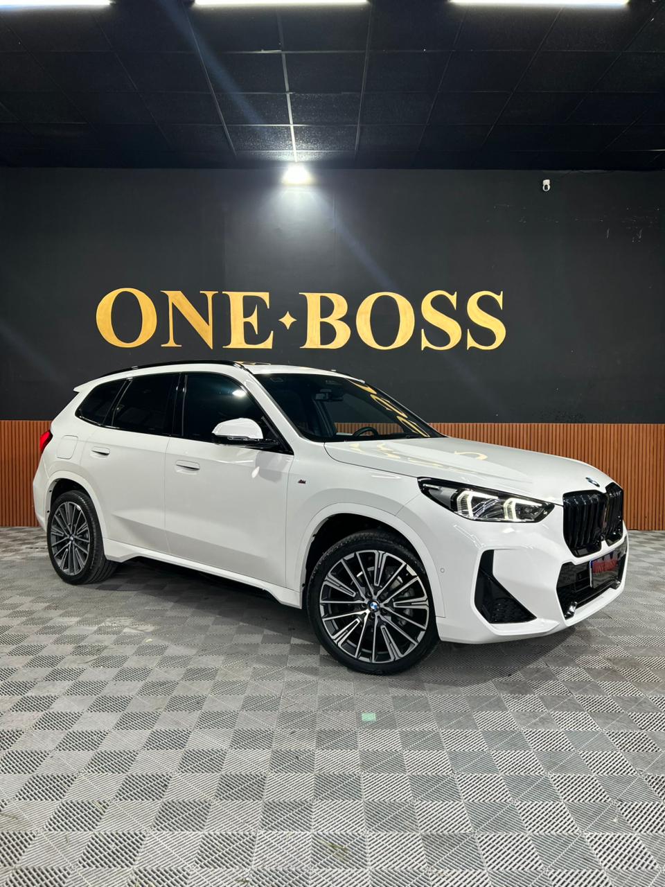 BMW X1 2.0 16V TURBO GASOLINA SDRIVE20I M SPORT STEPTRONIC 2025 - Imagem 21