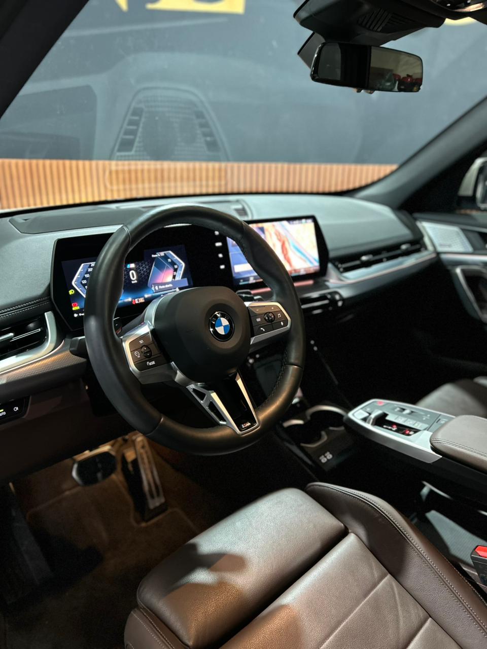 BMW X1 2.0 16V TURBO GASOLINA SDRIVE20I M SPORT STEPTRONIC 2025 - Imagem 15