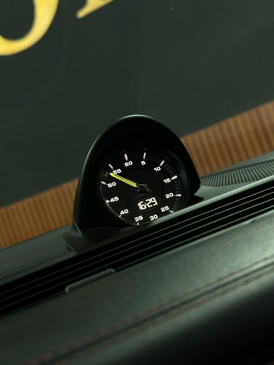 PORSCHE PANAMERA 2.9 V6 E-HYBRID 4S PDK 2023 - Imagem 31