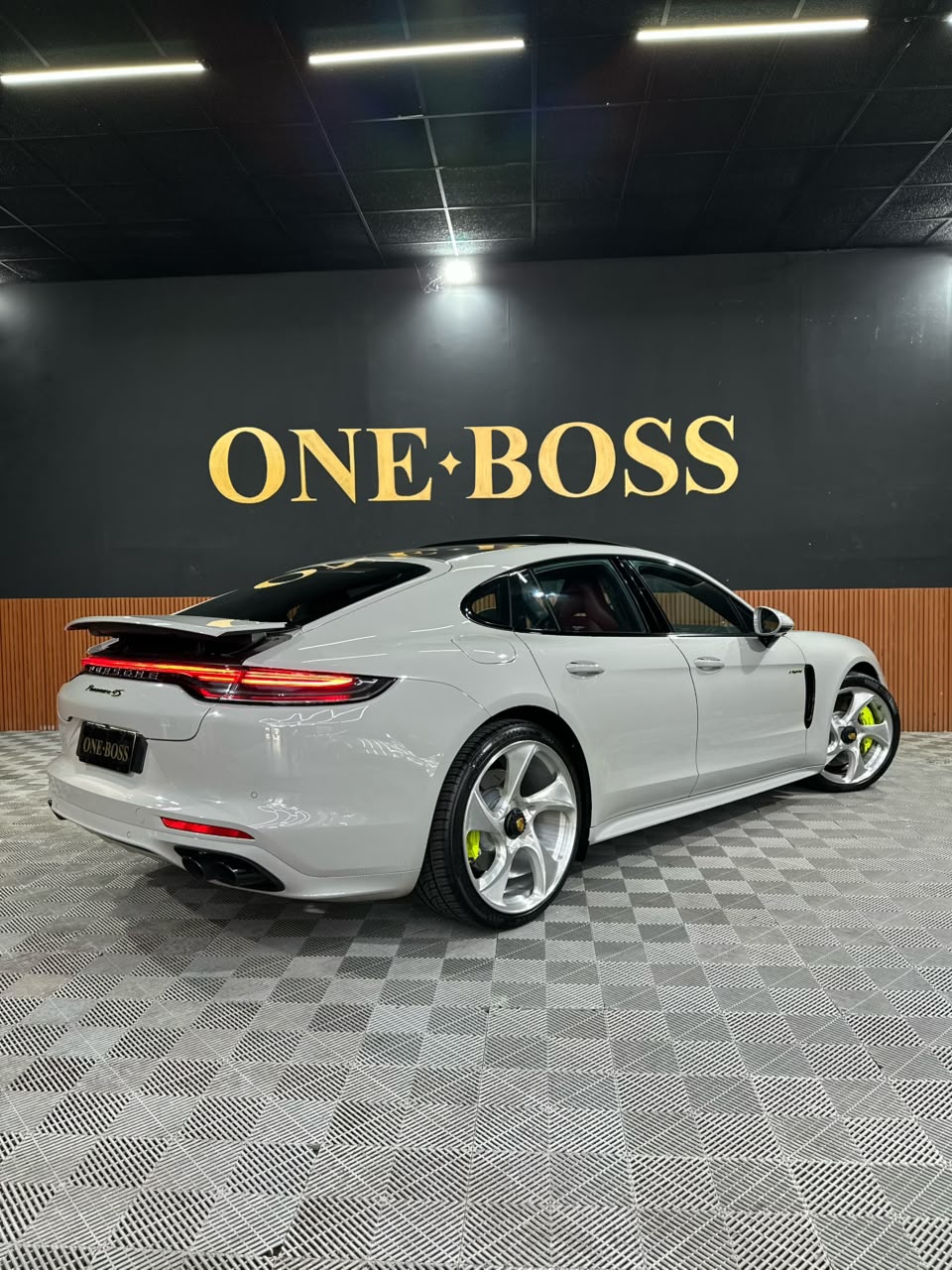 PORSCHE PANAMERA 2.9 V6 E-HYBRID 4S PDK 2023 - Imagem 34