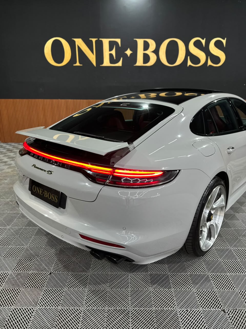 PORSCHE PANAMERA 2.9 V6 E-HYBRID 4S PDK 2023 - Imagem 35
