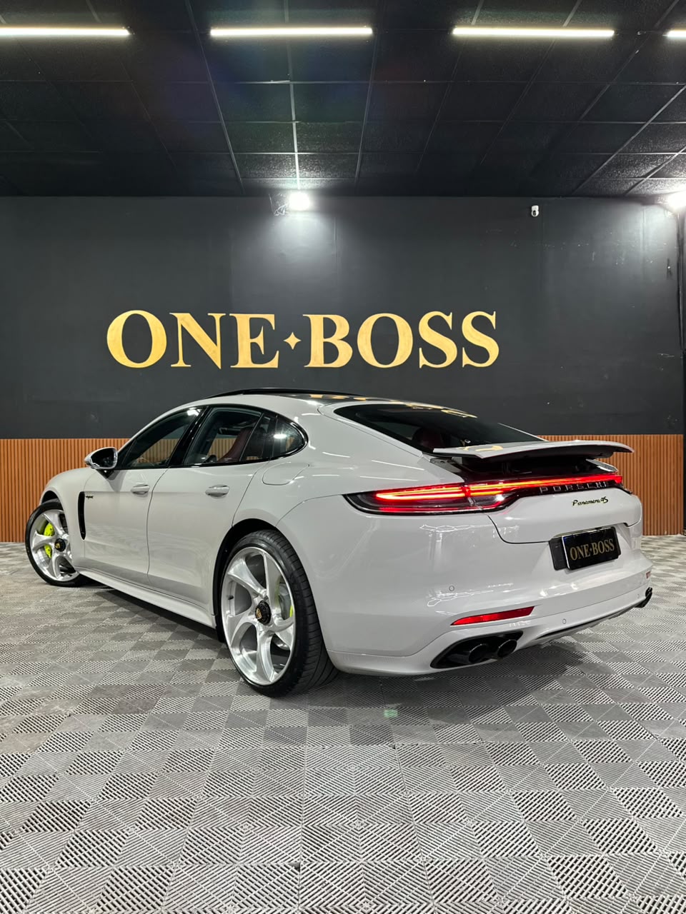 PORSCHE PANAMERA 2.9 V6 E-HYBRID 4S PDK 2023 - Imagem 38