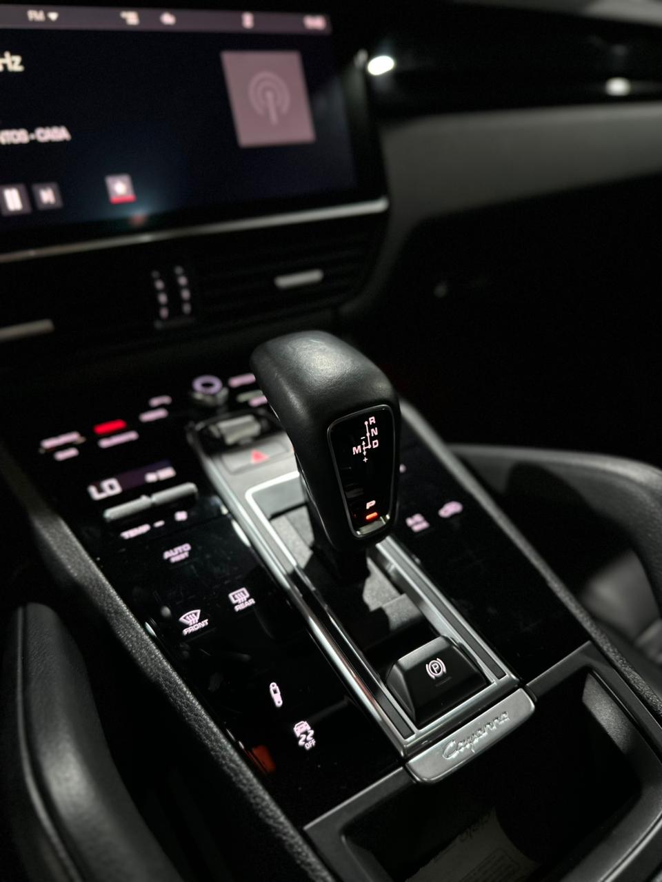 PORSCHE CAYENNE 3.0 V6 GASOLINA AWD TIPTRONIC S 2020 - Imagem 20