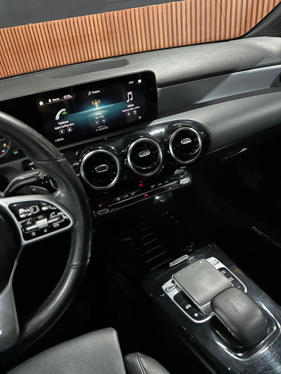 MERCEDES-BENZ A 200 1.6 CGI FLEX 7G-DCT 2019 - Imagem 14