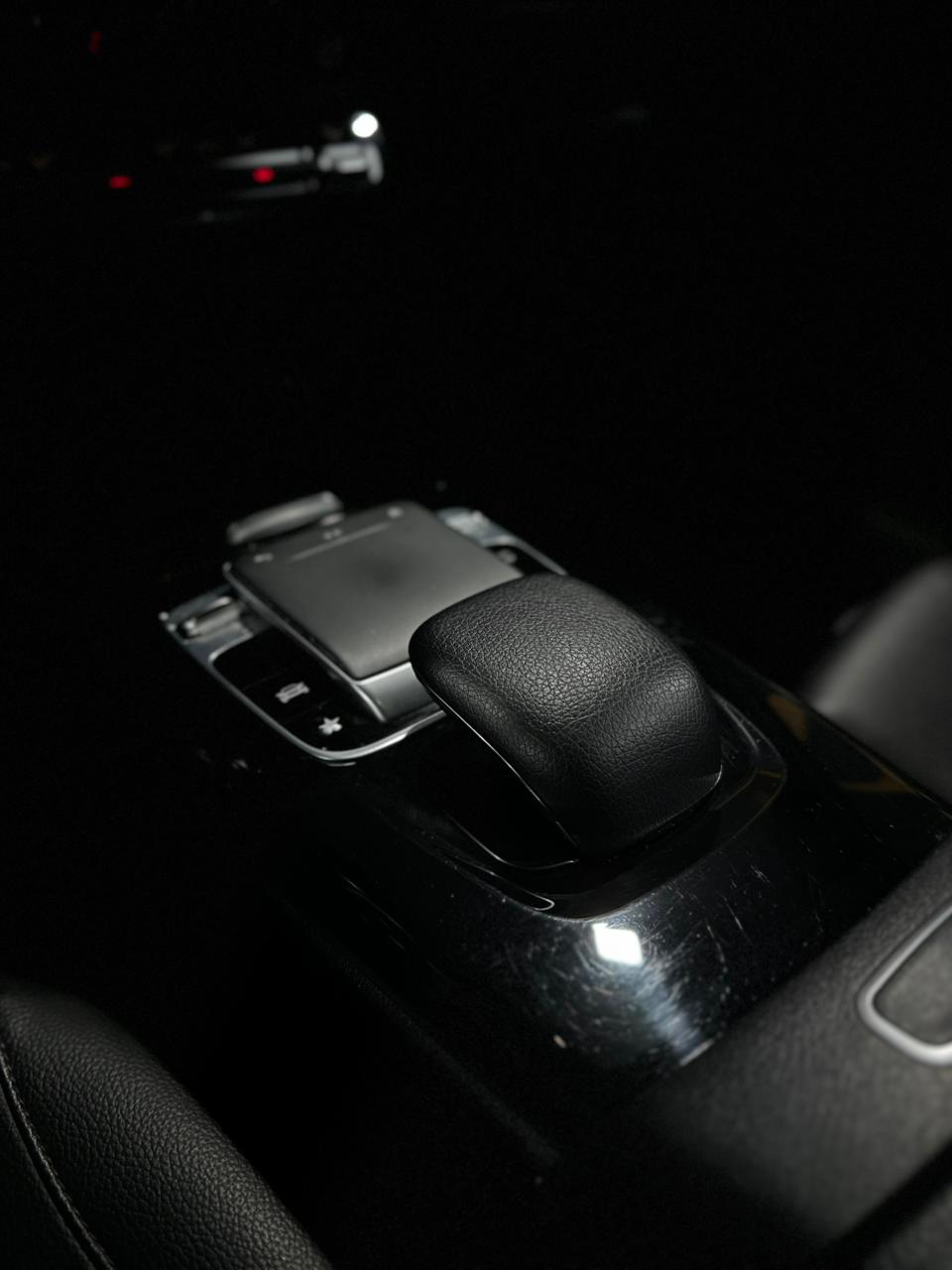 MERCEDES-BENZ A 200 1.6 CGI FLEX 7G-DCT 2019 - Imagem 19