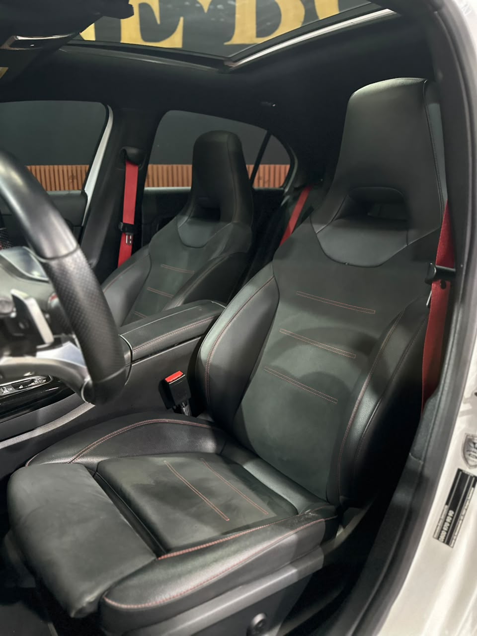 MERCEDES-BENZ A 35 AMG 2.0 CGI GASOLINA 4MATIC 7G-DCT - Imagem 5