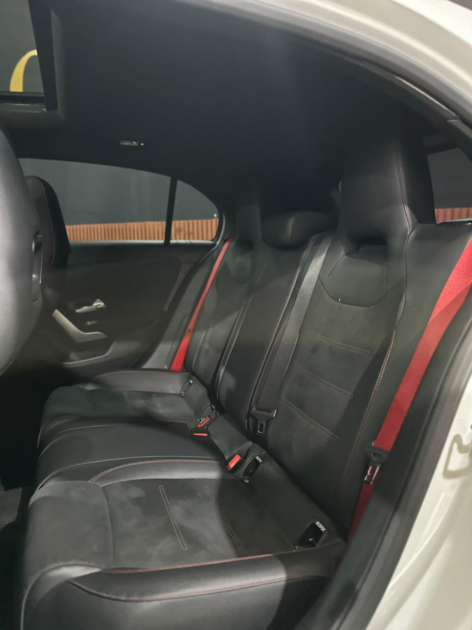 MERCEDES-BENZ A 35 AMG 2.0 CGI GASOLINA 4MATIC 7G-DCT - Imagem 6